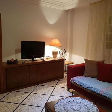 Apartament Dar Aloulou Tunis Zewnętrze zdjęcie